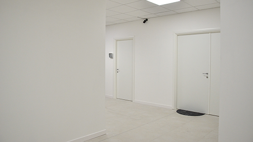 ingresso agli uffici